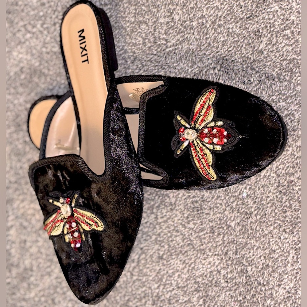 Mixit Black Embellished Women's Velvet Slip-on clogs/mules! 
 NEW~ Size 8